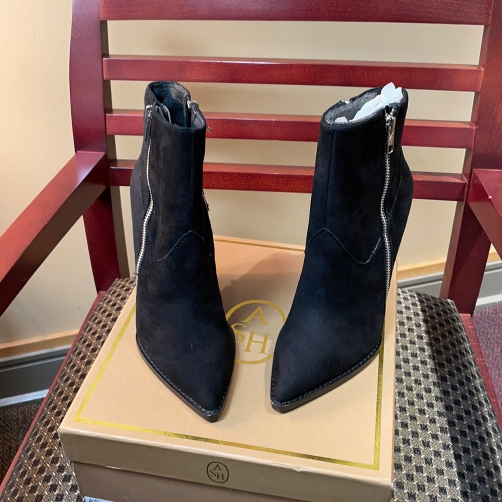 Black suede wedge heel bootie. Size 37 (US 7) NWT New with box